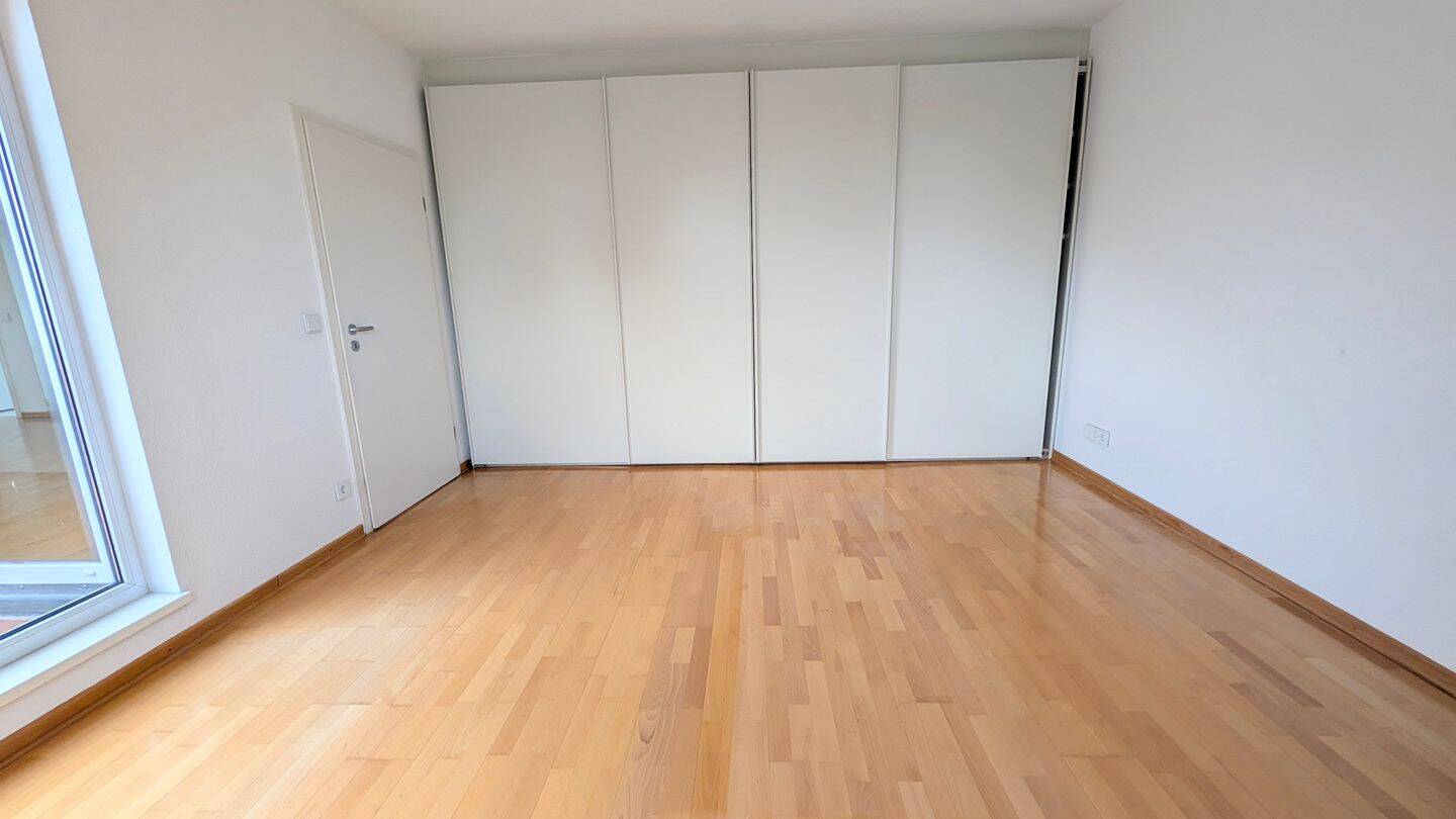 Willkommen in Ihrer Wohlfühloase: Lichtdurchflutete 3-Zimmer-Wohnung im Grünen mit Balkon – Berlin – Vorschaubild 4