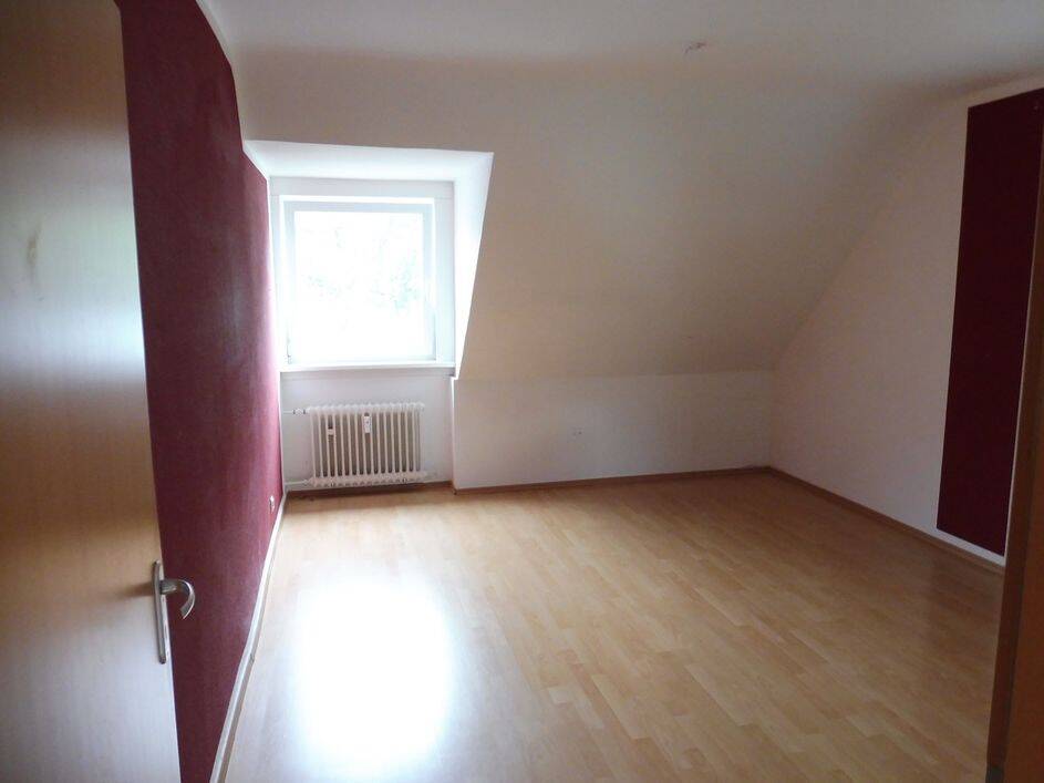 3-Zimmer-DG-Wohnung in einem 6-Fam.Haus in Werl zu vermieten!