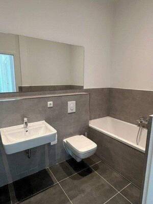 Hochwertig sanierte Wohnung inkl Küche, Fußbodenheizung und Aufzug im Zentrum – 4103 Leipzig – Vorschaubild 5