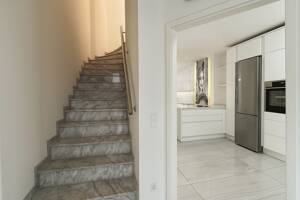 Modernes Reihenmittelhaus mit Garten und Stellplatz in familienfreundlicher Umgebung – 40229 Düsseldorf – Vorschaubild 3