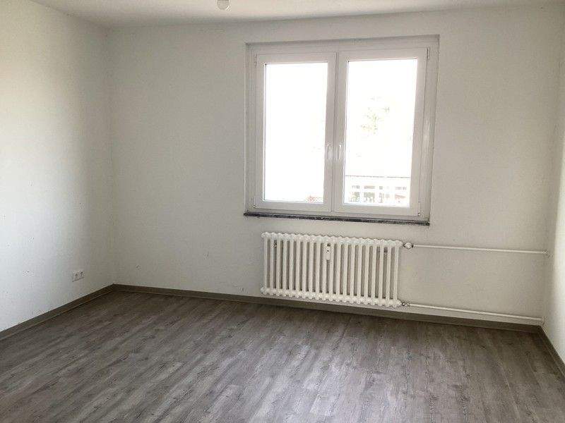 3-Zimmer Wohnung mit Balkon und Aufzug! – Bielefeld – Vorschaubild 4