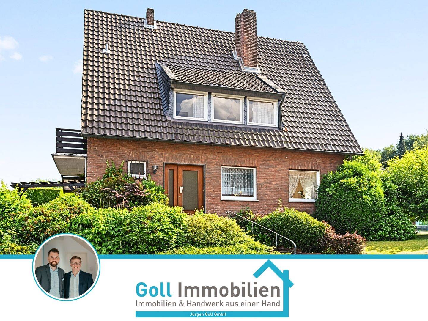 Großzügiges Zweifamilienhaus mit großem Grundstück, zwei Garagen und Blick auf die Burg Rode