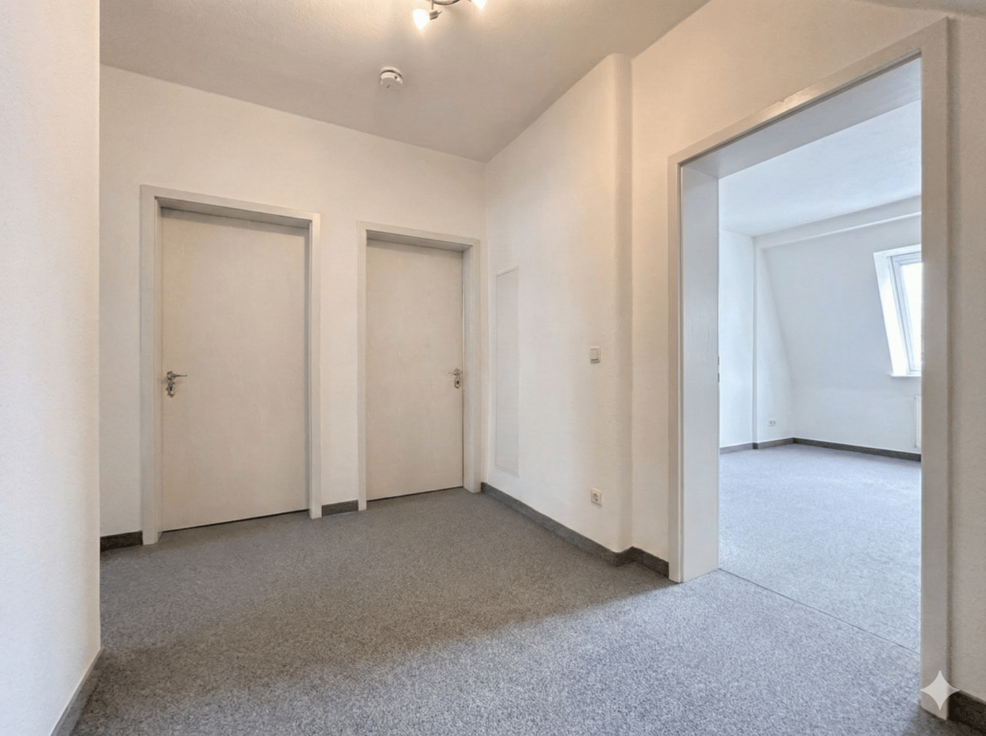 Wertstabil investieren in Erfurt-Daberstedt: Gepflegte 3-Raum-Wohnung inkl. Garage & Ausbaureserve – Erfurt – Vorschaubild 8