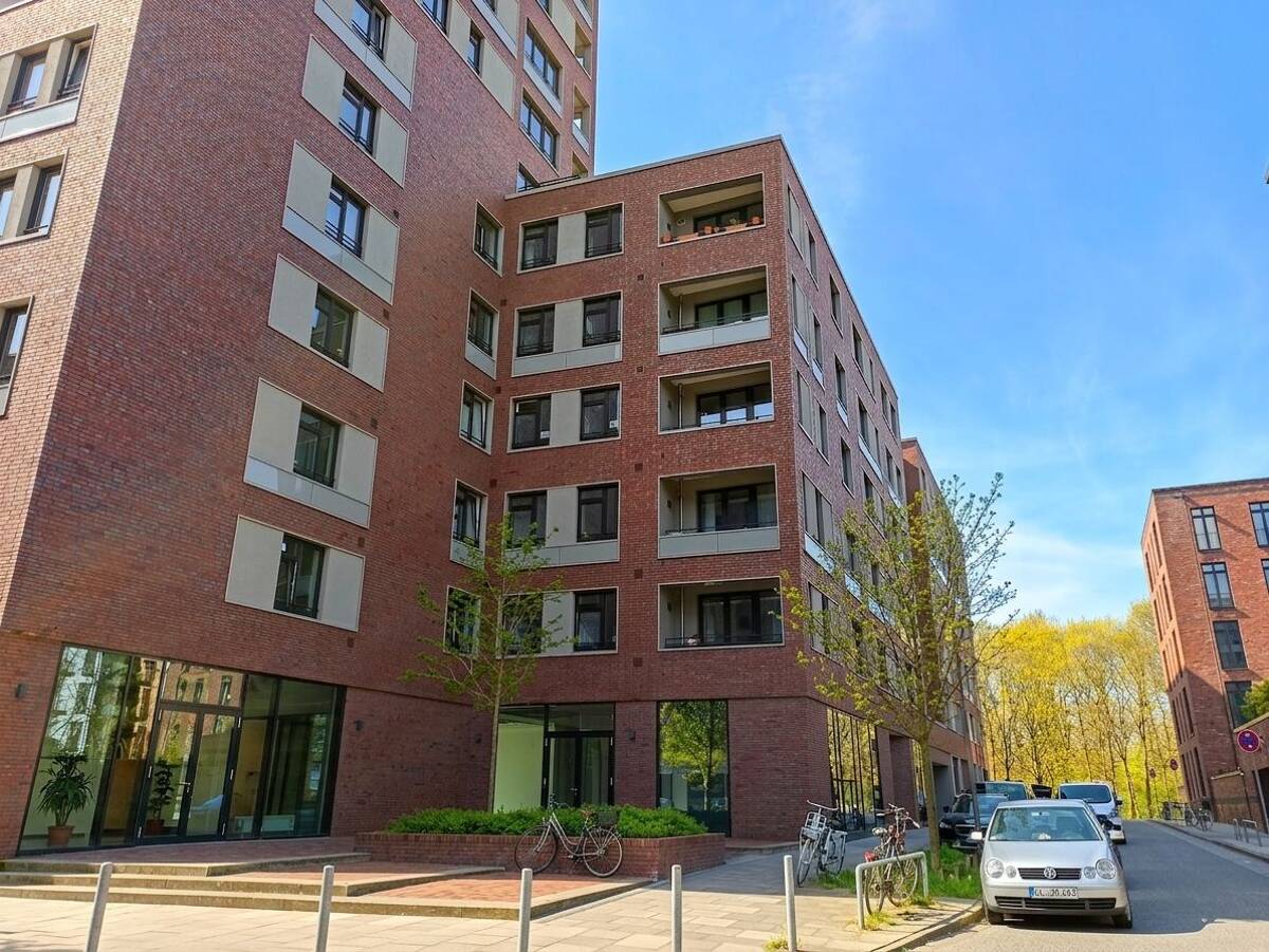 Geräumige 3 Zimmerwohnung zur Miete in Winterhude- Wentzel Dr. – 22303 Hamburg – Bild 1 von 9