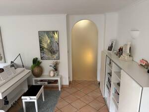 3-4 Zi Gartenoase, 2 Holzterrassen, Glasdach, Pavillon, Wallbox – 81827 München – Vorschaubild 5