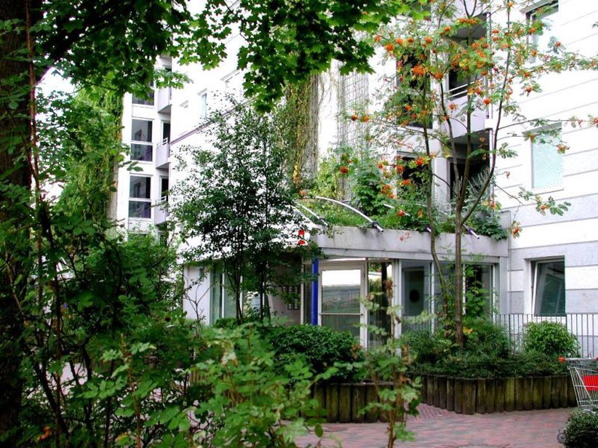 Ansprechende, weitläufige 3,5-Zimmer-Wohnung – 24109 Kiel – Bild 1 von 7