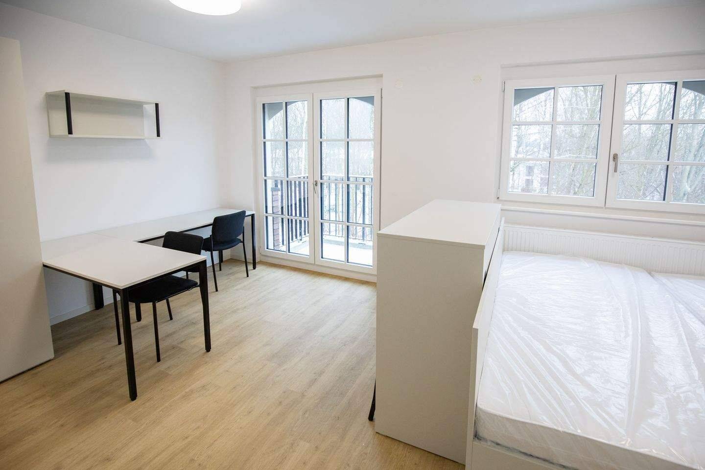 Möbliertes Apartment für 2 Personen mit Balkon im grünen Berlin-Pankow – Berlin – Vorschaubild 3