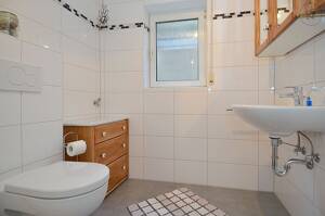 Gemütlich möbliertes 1,5-Zimmer Apartment im Souterrain in Mainz-Bretzenheim – 55128 Mainz – Vorschaubild 4