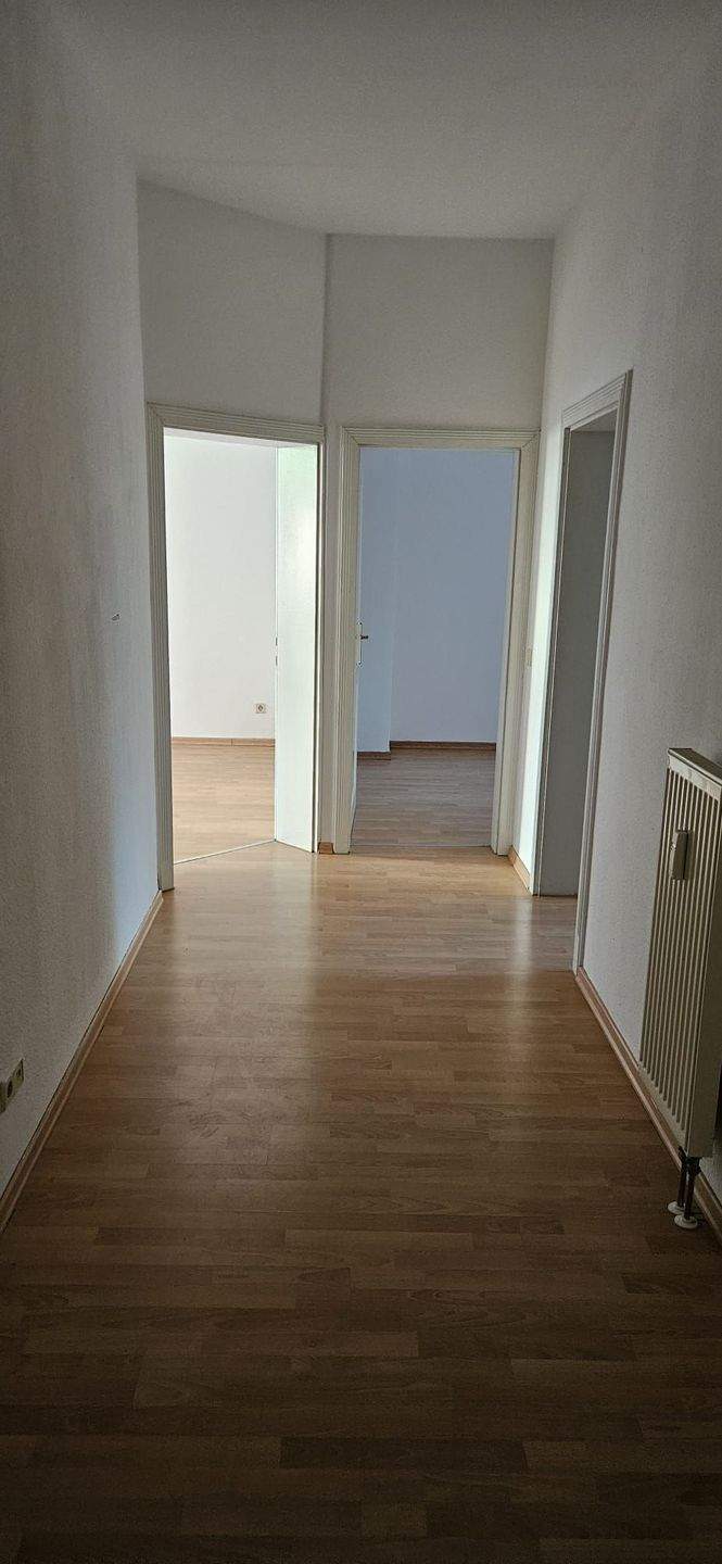 Schöne 2-Raumwohnung / Bad mit Fenster/ Balkon – Leipzig – Vorschaubild 6
