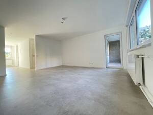 Erstbezug nach Sanierung - moderne 3,5 Zimmer-Wohnung mit Balkon – 70195 Stuttgart – Vorschaubild 2