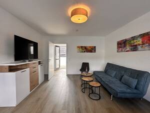 Helle Wohnung mit Balkon in Alt-Saarbrücken – 66117 Saarbrücken – Vorschaubild 7