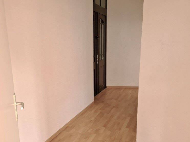 * Günstige 2-Zimmer mit Einbauküche und Wannenbad in ruhiger Lage! * – Chemnitz – Vorschaubild 5