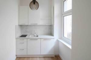 Charmantes City-Apartment: Renovierte 1-Zimmer-Wohnung sofort bezugsfrei in Tempelhof – 12099 Berlin – Vorschaubild 5