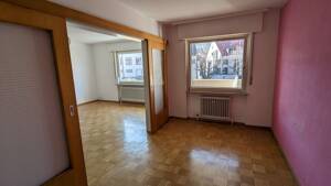 Bieten renovierte (2022) 3-Zimmerwohnung im Mehrfamilienhaus zur Miete, 2.OG links – 70327 Stuttgart – Vorschaubild 5