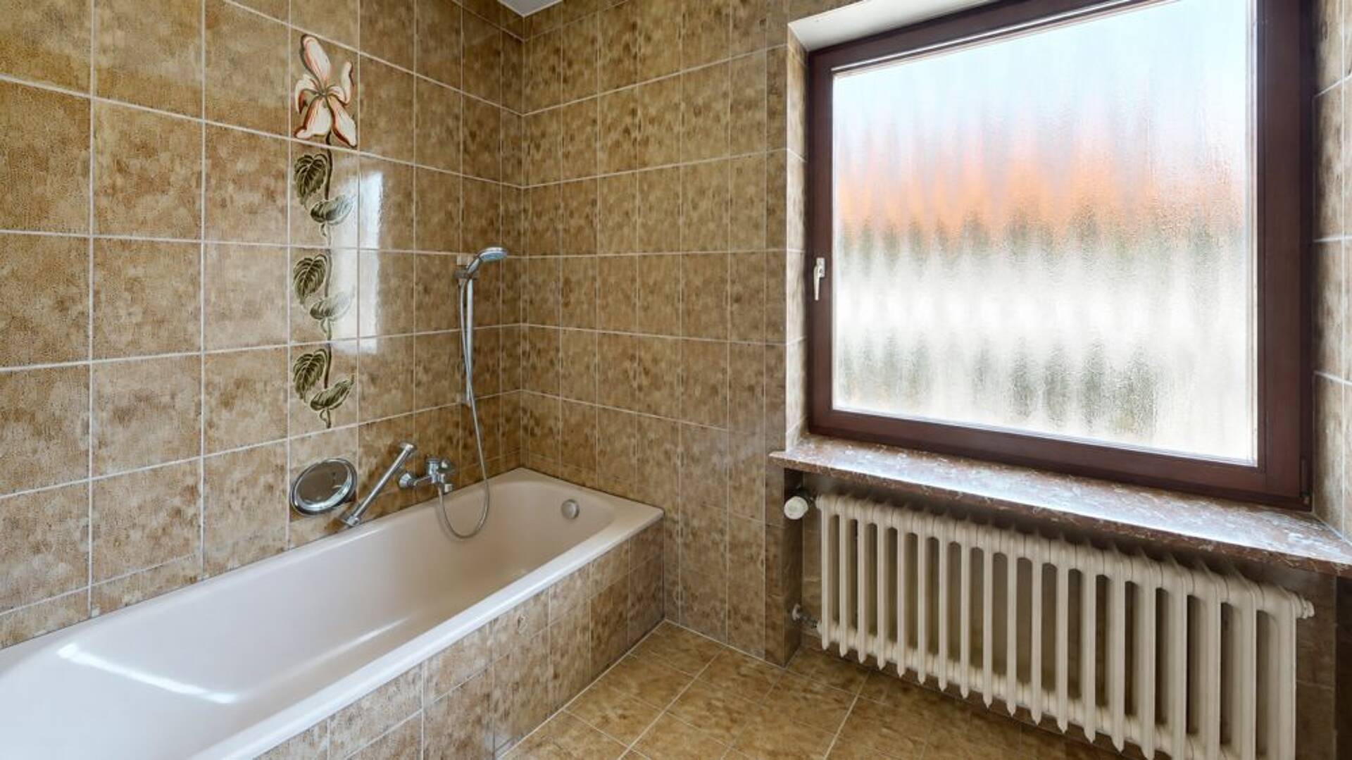 Haus in 86633 Neuburg an der Donau mit 276,7 m² kaufen