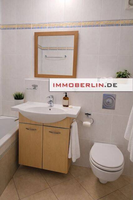 IMMOBERLIN.DE - Attraktive Wohnung mit Westbalkon & hübschem Ausblick in naturverbundener Lage – Potsdam – Vorschaubild 4