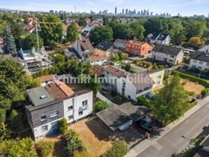 Familienfreundliche Doppelhaushälfte auf Erbpachtgrundstück in F-Goldstein: 5 Zimmer, Garten, Garage – 60529 Frankfurt am Main – Vorschaubild 3