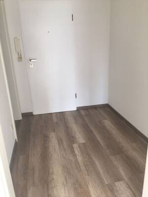 1-Zimmer-Wohnung mit Terrasse, separater Küche, Bad neu – 4288 Leipzig – Vorschaubild 3