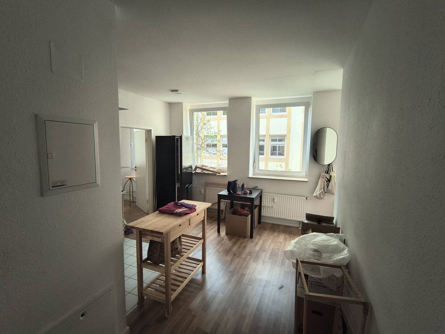 Gemütliche 2,5 Zimmerwohnung in zentraler Lage mit Tiefgaragenstellplatz – Stuttgart – Vorschaubild 4
