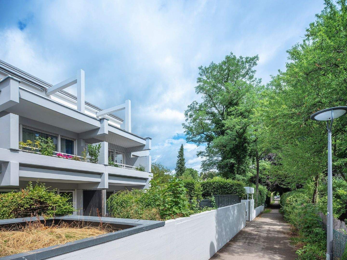 MAIER - Vermietete Gartenwohnung mit EBK und modernem Privatgarten – München – Vorschaubild 9