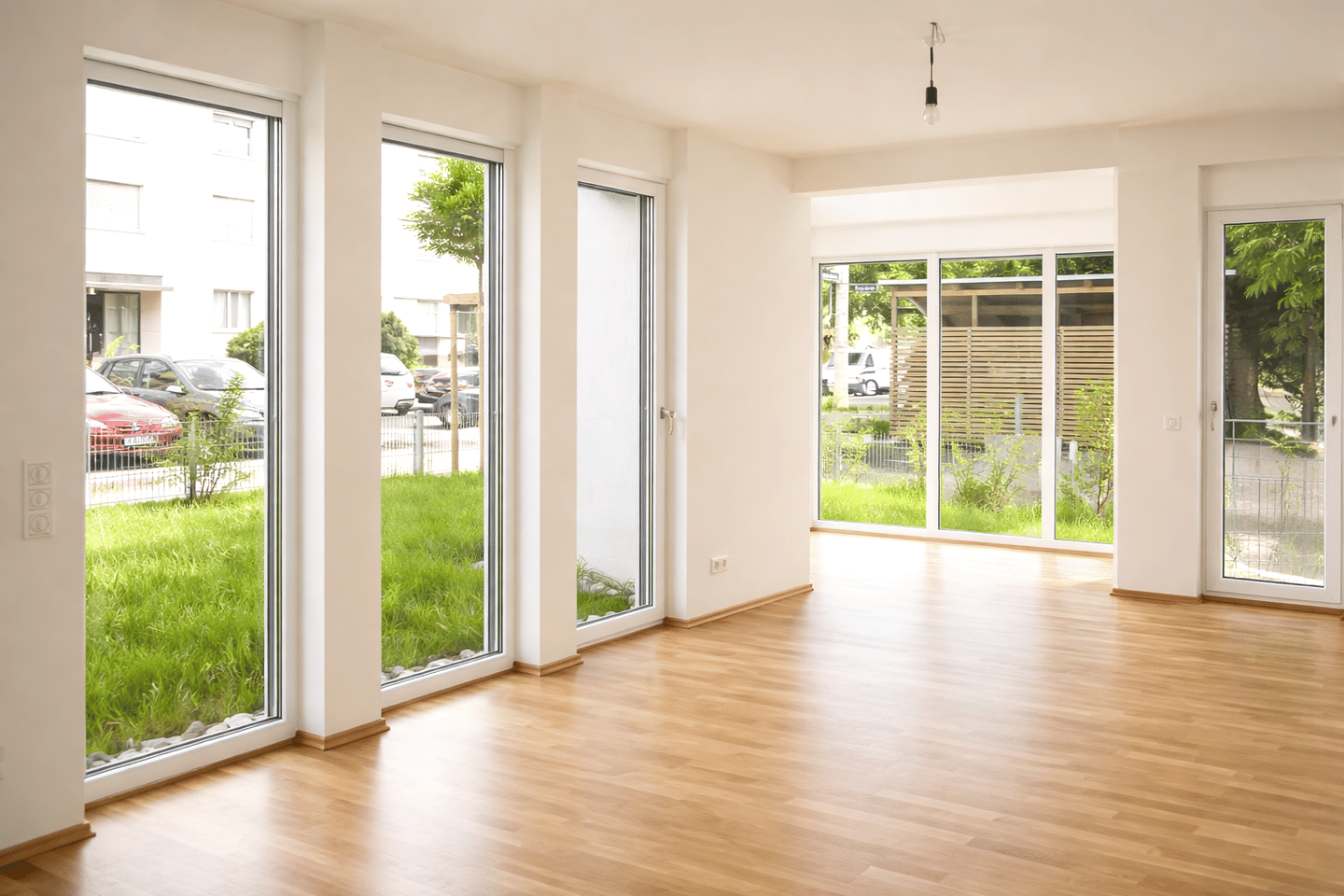 City Lifestyle: Wohnen + Arbeiten auf 2 Etagen in ruhiger Oase – Nürnberg – Bild 1 von 9