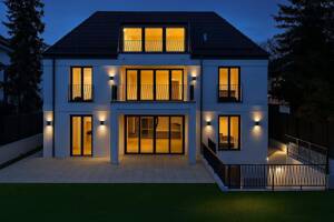 Exklusive Architektenvilla mit moderner Ausstattung, Indoor-Pool und Wellness in München-Harlaching – 81545 München – Vorschaubild 3