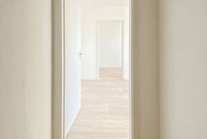 Kompakt, cool, dein - kleines Zuhause mit Einbauküche! – 8066 Zwickau – Vorschaubild 6