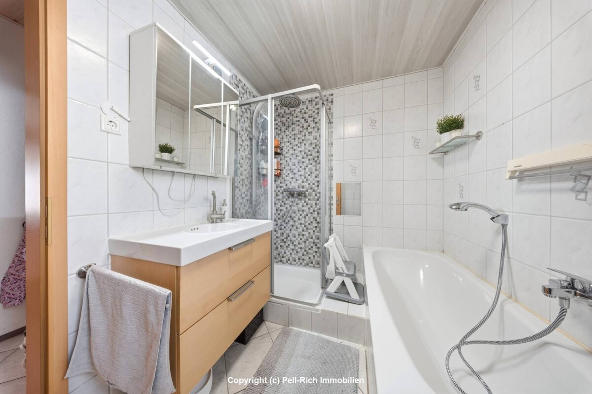 Erdgeschosswohnung in 76761 Rülzheim mit 77,17 m² kaufen