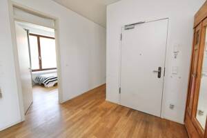 AUFZUG, FUSSBODENHEIZUNG & 5.500 m² QUARTIERSPARK - GRÜNE OASE - MITTEN IN BEGEHRTER KIEZ-LAGE – 10965 Berlin – Vorschaubild 4