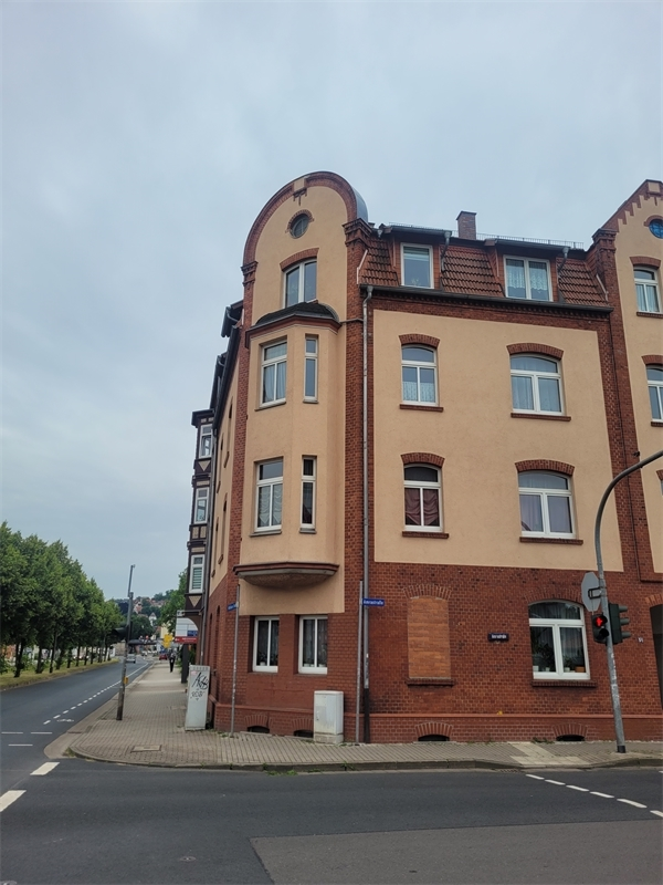 Schöne 3- Raum- Wohnung mit Balkon zu vermieten!