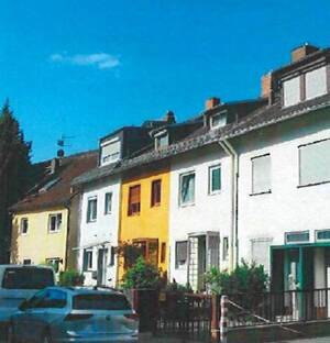 Reihenmittelhaus mit Potential in ruhiger Lage von Frankfurt-Eschersheim