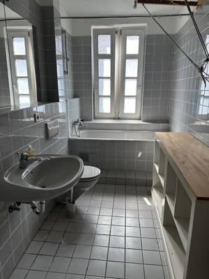 Repsoldhaus: 4 ½ Zi.-Altbau als Wohnbüro/Praxis oder Atelier/ Wohngemeinschaft möglich – 20097 Hamburg – Vorschaubild 3