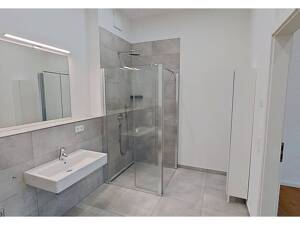 Zentral gelegenes Single-Apartment mit EBK, modernem Duschbad und TERRASSE im Stuttgarter Westen – 70176 Stuttgart – Vorschaubild 7