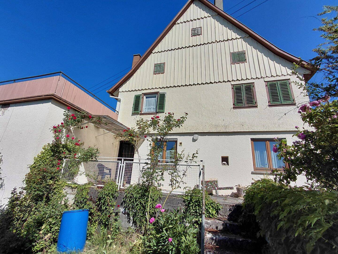 Verwirklichen Sie Ihre Träume --- auf über 1700 m² in Altensteig Walddorf – Altensteig – Vorschaubild 2