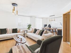 Exklusive 3 ZKB ETW mit herrlichem Garten in ruhiger, stadtnaher Wohnlage – 85055 Ingolstadt – Vorschaubild 2