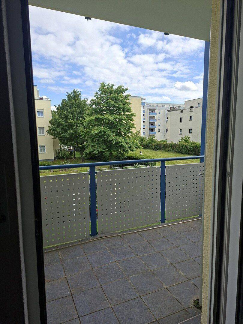 Helle 3-Zimmer Eigentumswohnung mit zwei Balkonen in ruhiger Lage von Karlsruhe-Neureut – Karlsruhe – Vorschaubild 5