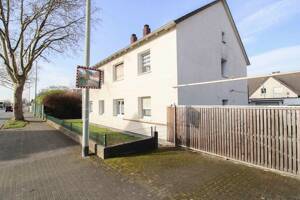 Neuer Preis! Mehrfamilienhaus mit 4 Einheiten und großem Grundstück in zentraler Lage von Paderborn