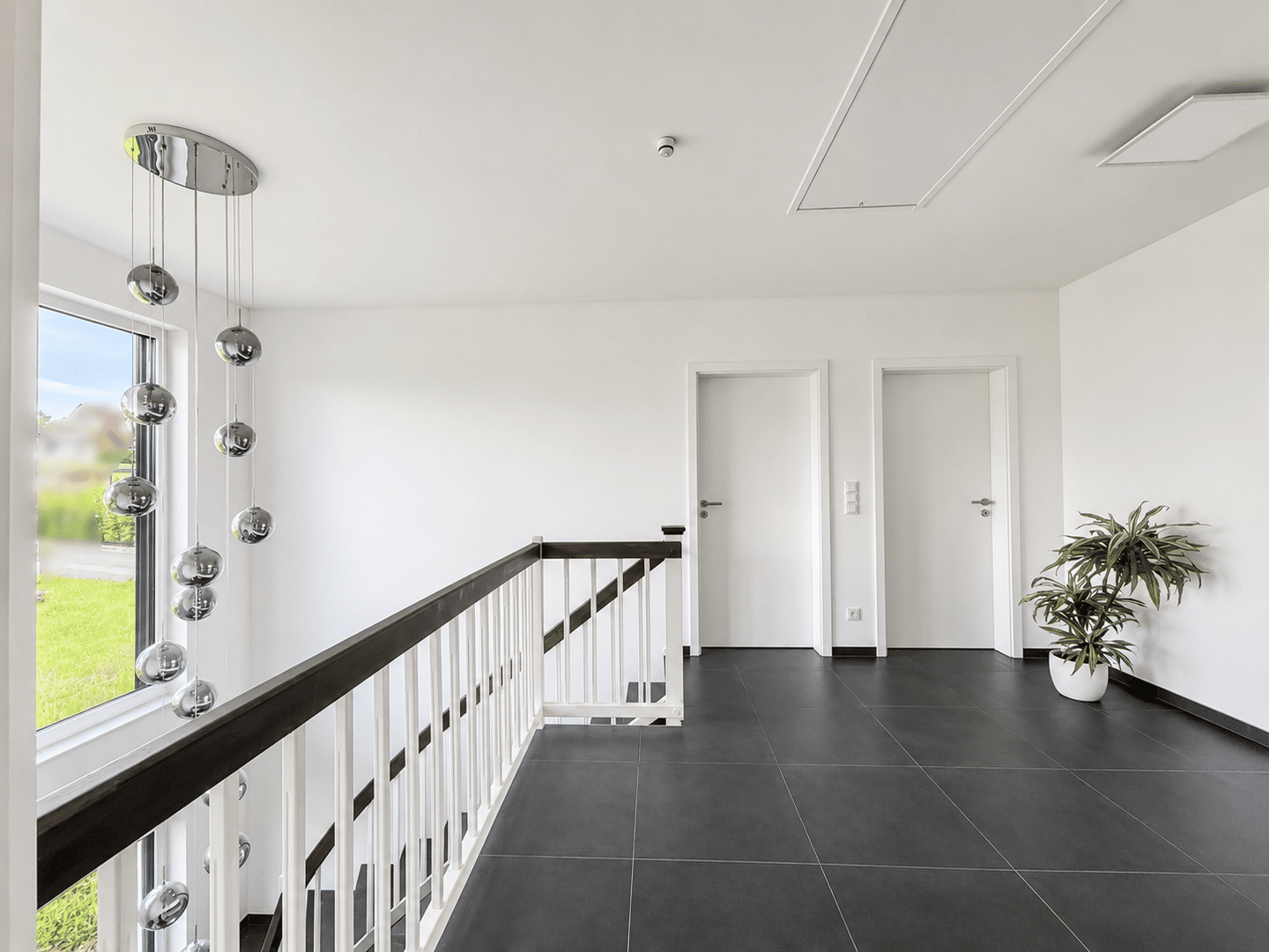Neuwertiges Traumhaus mit tollem Panorama und optimaler Anbindung. – Friedland – Vorschaubild 2