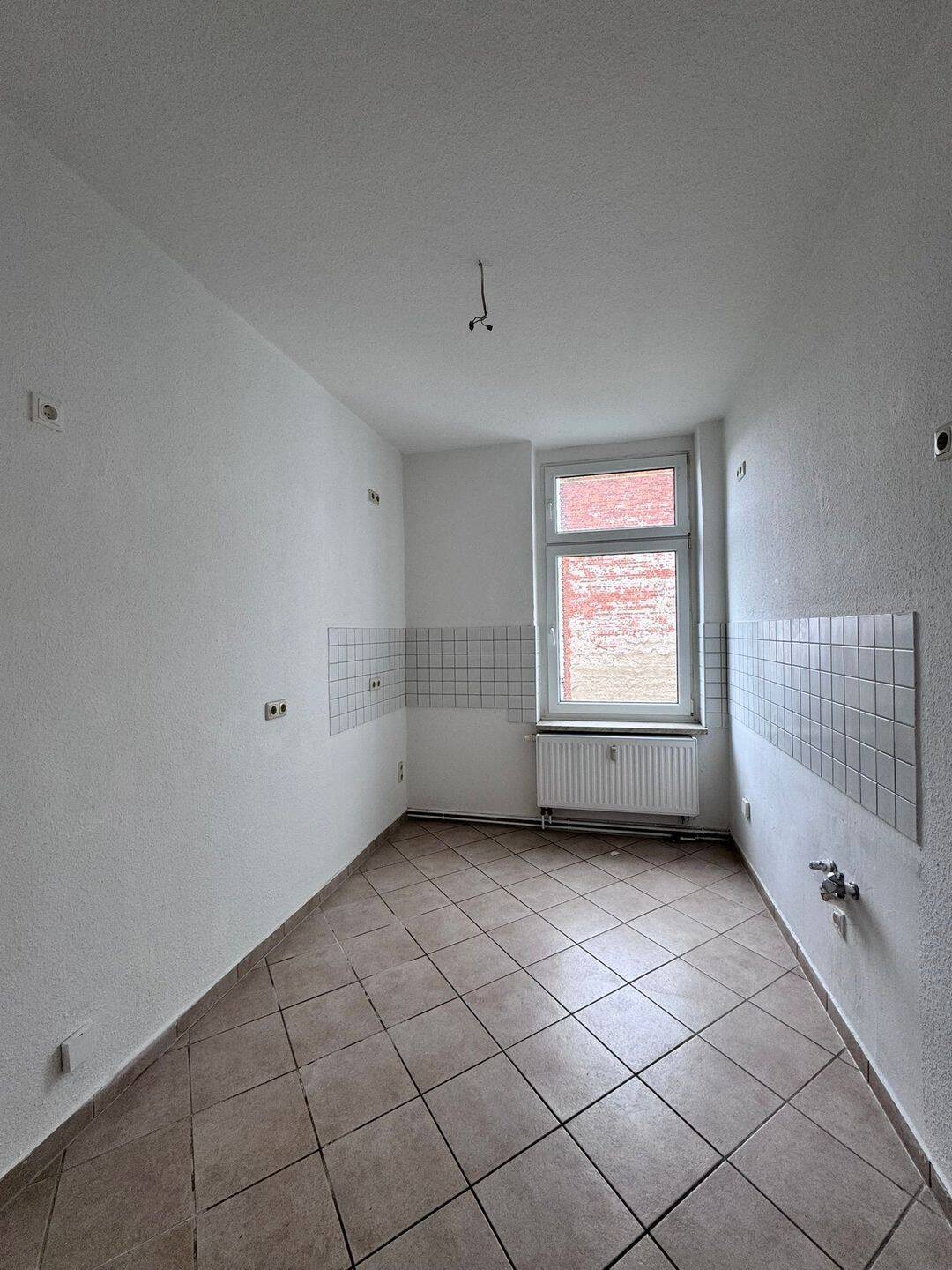renovierte 3RW mit Balkon in Stadtfeld Ost – Magdeburg – Vorschaubild 4