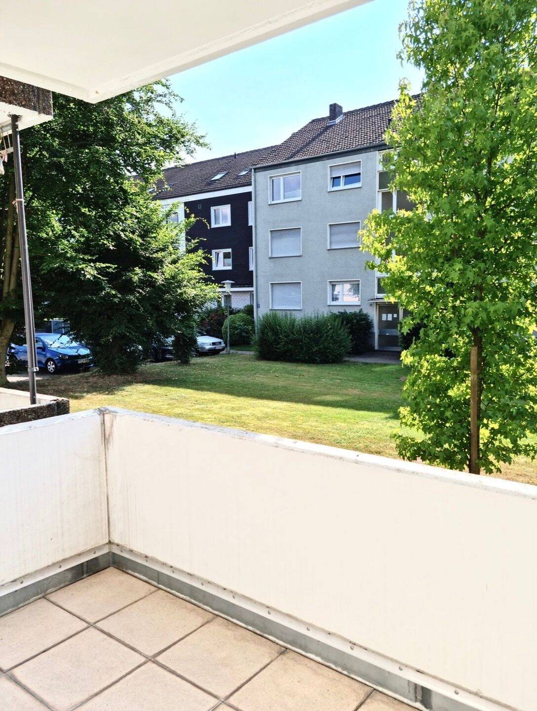 Helle 2-Zimmer-Wohnung mit Balkon und Stellplatz – Bielefeld – Vorschaubild 4