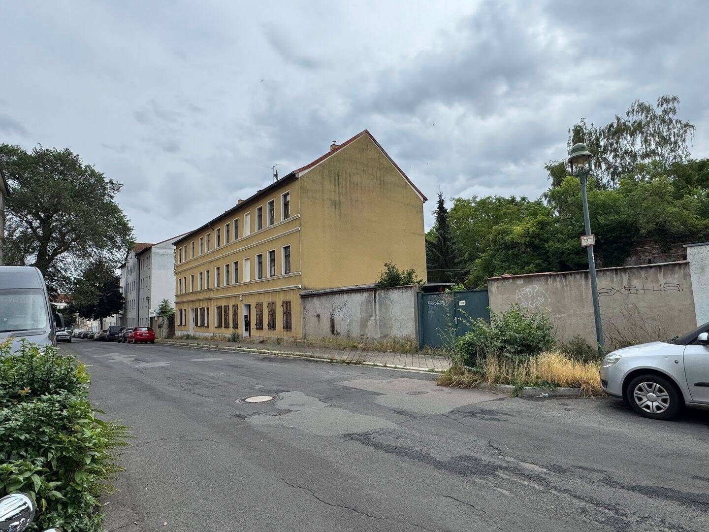 Renovierungsobjekt mit 11 Wohnungen zentral in Sudenburg – Magdeburg – Vorschaubild 3
