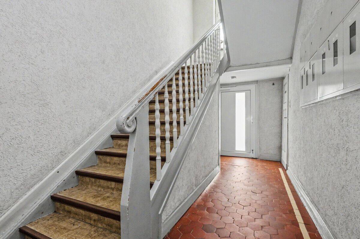 Leverkusen-Opladen: Gepflegtes 4-Familienhaus mit stabilen Erträgen und großem Entwicklungspotenzial – Leverkusen – Vorschaubild 2