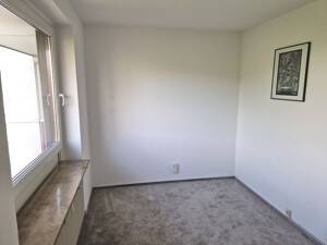 Großzügige, helle 3 Zimmer Wohnung mit Balkon, Aufzug und Stellplatz – 30179 Hannover – Vorschaubild 5