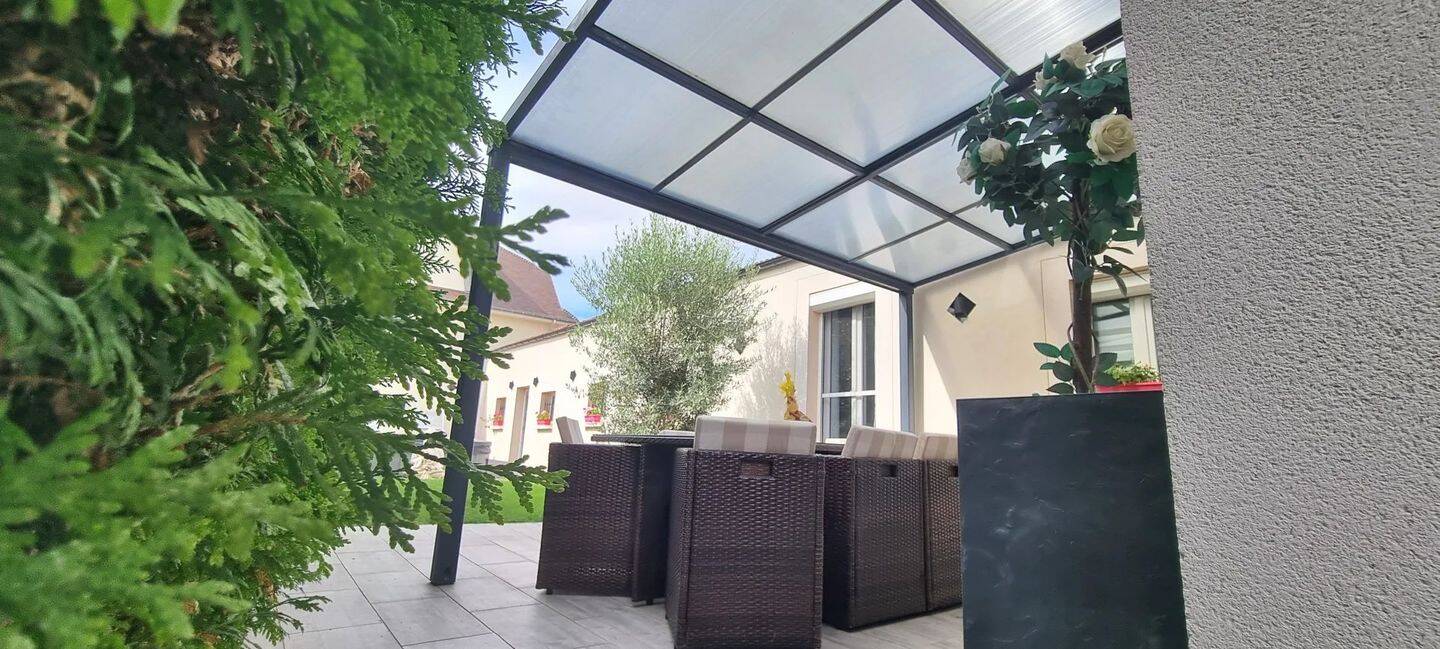 Maison 6 pièces 110 m² · à Ballainvilliers · 110 m² · 389 000 €