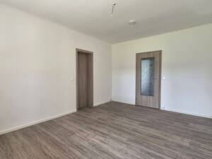 *Erstbezug* helle 3 R Wohnung zum Wohlfühlen – 9228 Chemnitz – Vorschaubild 8