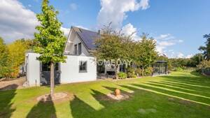 Hocheffizientes A+-Einfamilienhaus mit PV-Anlage, großem Speicher & Wallbox - Premium Standard – 13591 Berlin – Vorschaubild 6