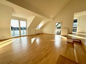 Provisionsfrei und sofort bezugsfrei! Außergewöhnliche 6-Zi-Maisonettewohnung mit Balkon – 97078 Würzburg – Vorschaubild 5