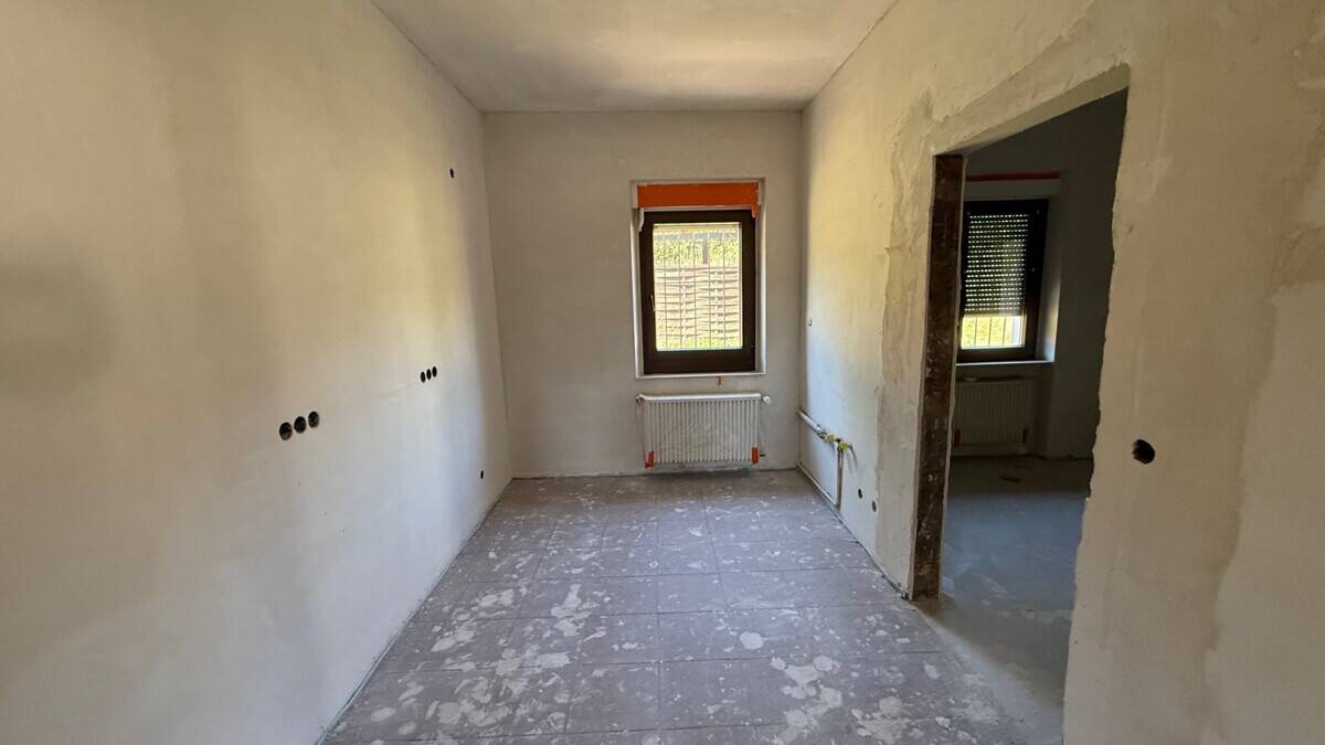 Ein bis zwei Familienhaus in Quierschied – Quierschied – Vorschaubild 2