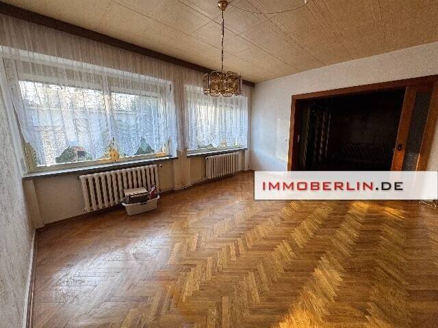 IMMOBERLIN.DE - Sympathischer Bungalow mit Potenzial, Garage & Nebengebäude in naturschöner Lage – Bad Freienwalde (Oder) – Vorschaubild 5