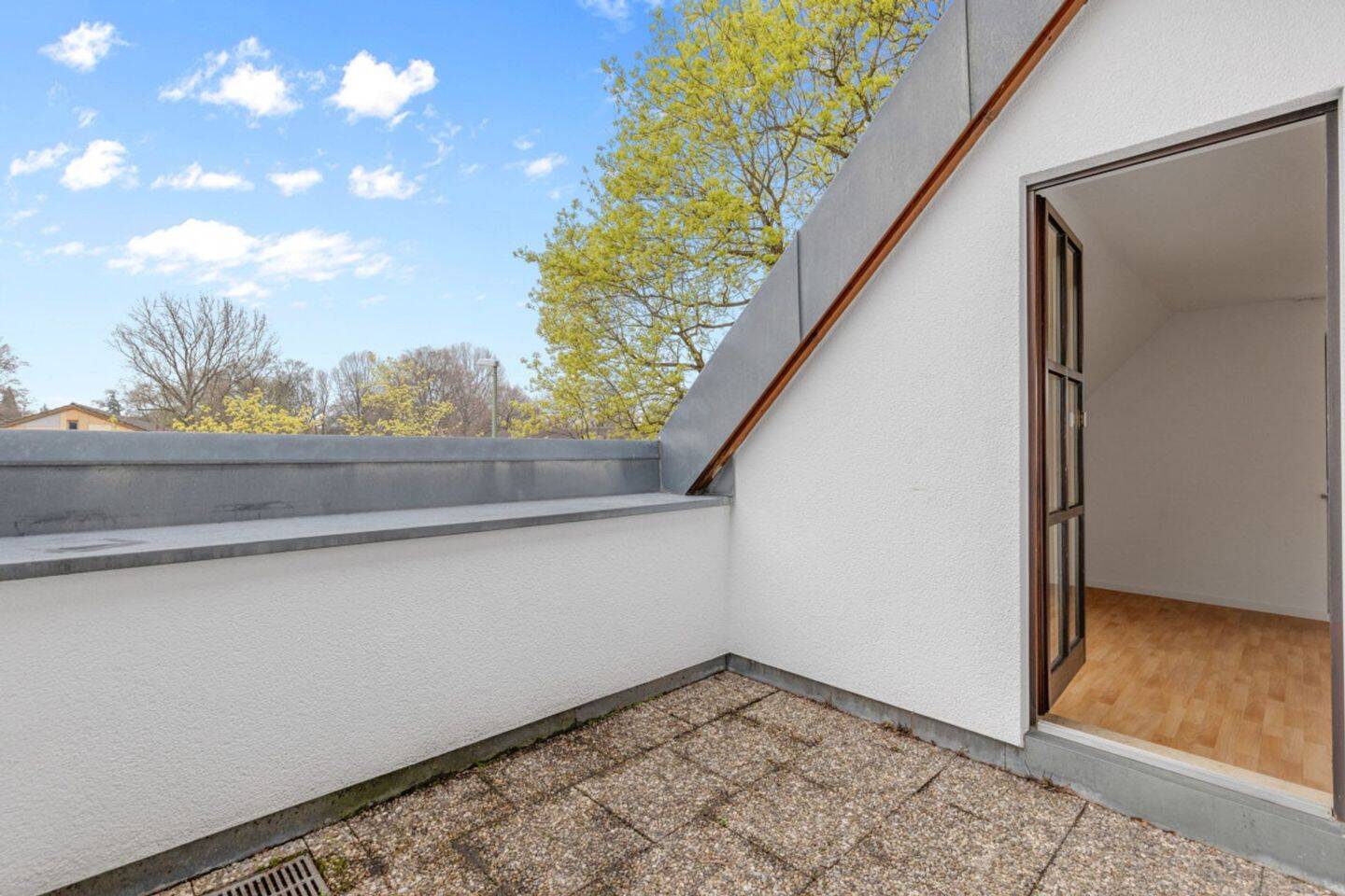 Großzügige 3,5-Zi.-Maisonette mit 2 Bädern & TG - keine zusätzliche Käufer-Provision – Augsburg – Vorschaubild 8
